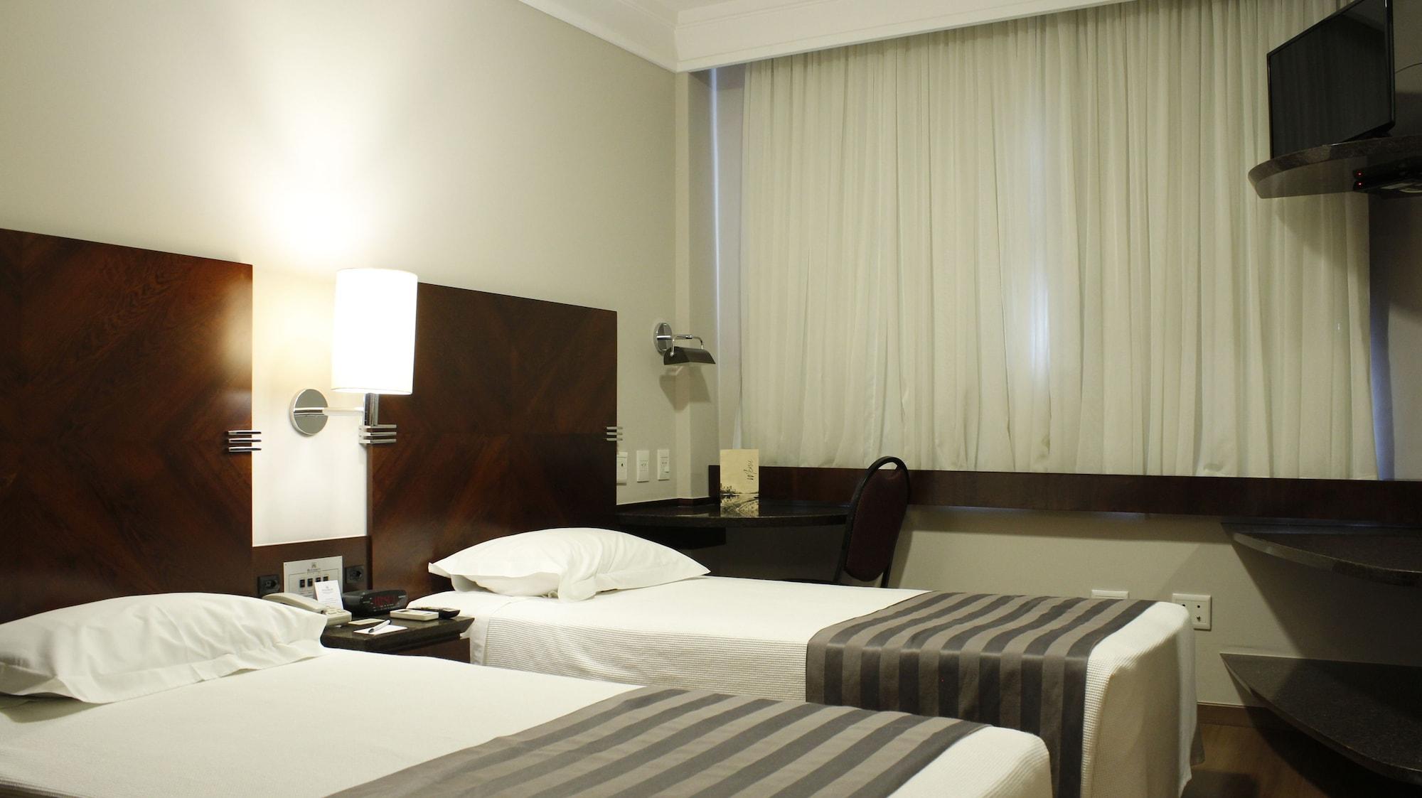 Bourbon Londrina Hotel Buitenkant foto