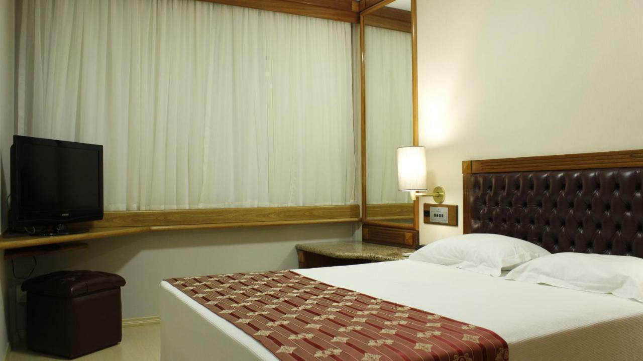 Bourbon Londrina Hotel Buitenkant foto